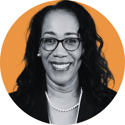 Michelle Bozeman<br />
Career Development Sr. Leader Amazon